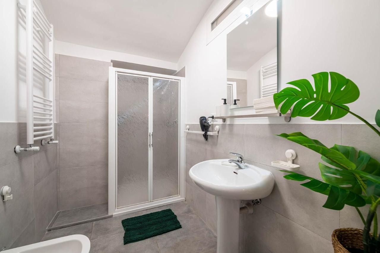Quadrilatero Loft Elegant Stay Turin Bagian luar foto