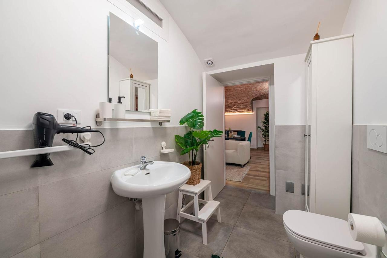 Quadrilatero Loft Elegant Stay Turin Bagian luar foto